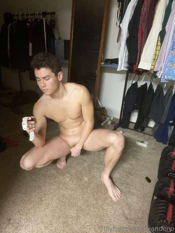 Experimenting with my kitchen light cause its literally the ..