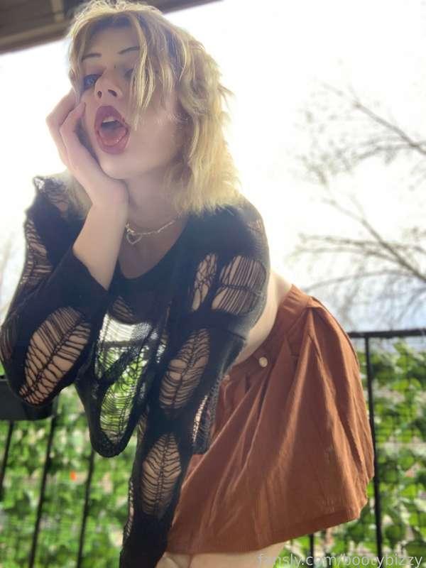 I want to suck your cock for as long as I possibly can 👅



#horny #mouth #public #slut