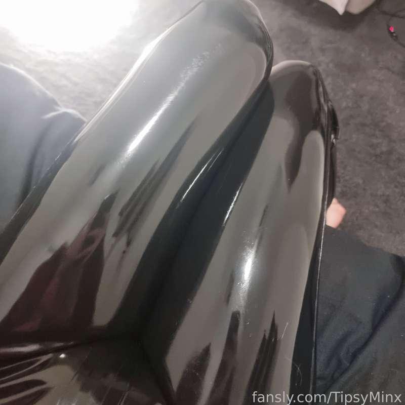 tipsyminx image #3