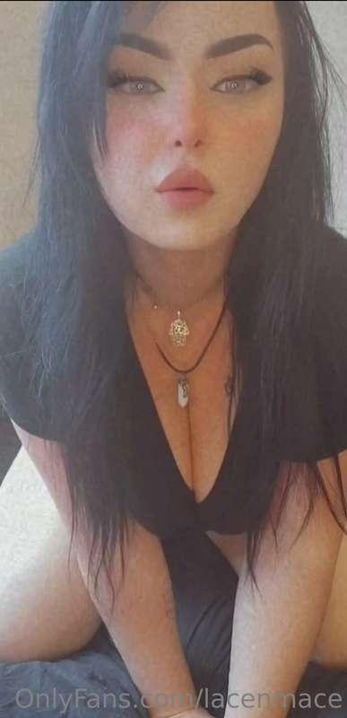 I'll be a veryyy bad good girl😏