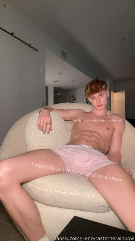 henrytastetherainbow image #1