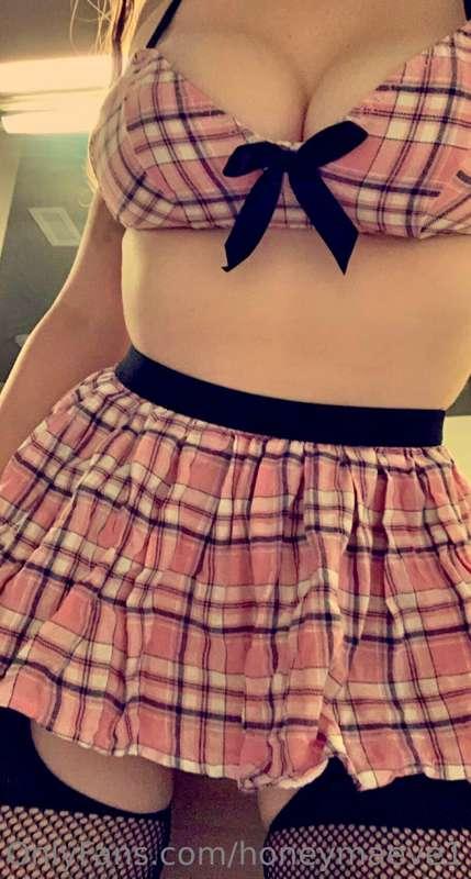 honeymaeve1 image #0