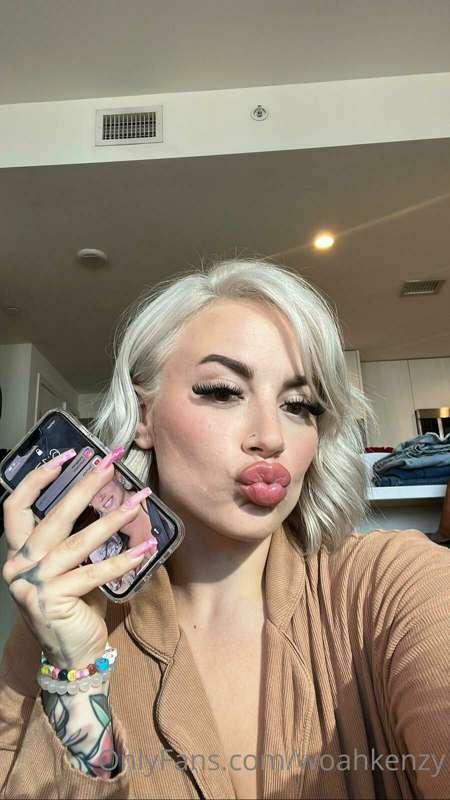 🥰
