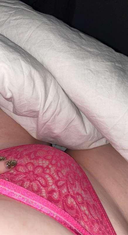 Come to bed with me 😘