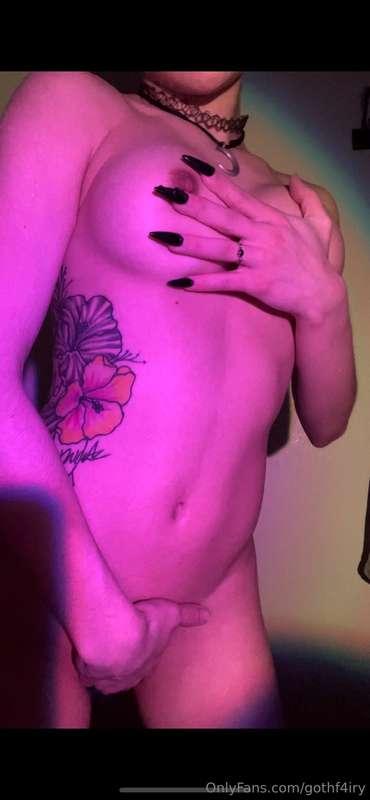 waiting for daddy….😈💦
