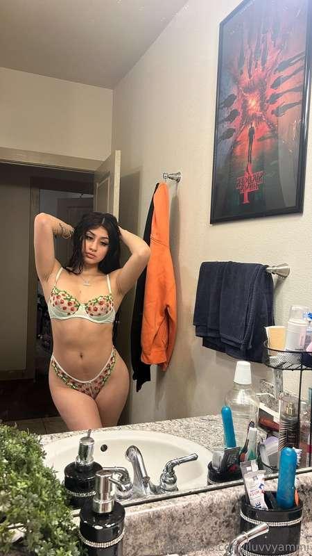 hi ;)