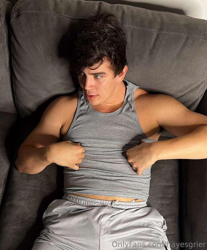 the problem with netflix and chill is I have a hard time foc..