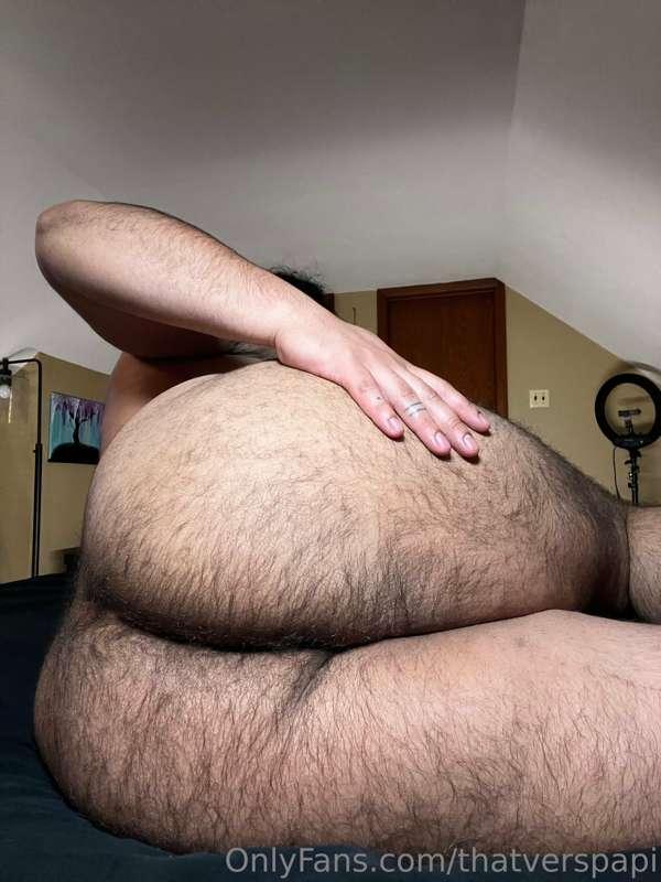 It’s been a long and busy day, come clean my sweaty hole