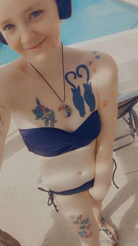 New Pool video coming very soon! 😈💕 Posted by the end of the..