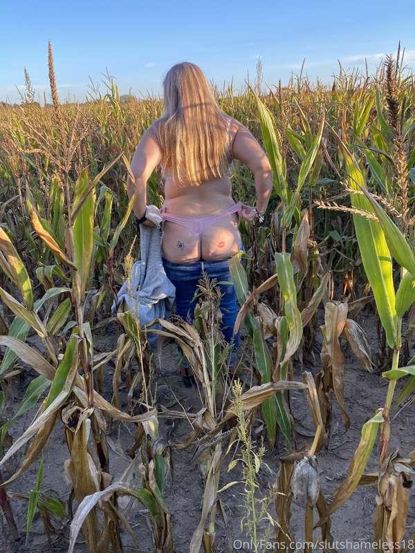 Miss my outdoor shoots and when OF allowed them