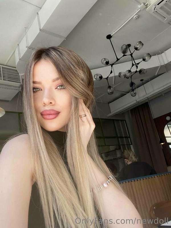 Hello, my beautiful friends and kind hearts! 😊💕

My name is ..