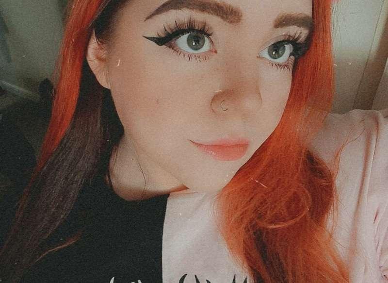 Twitter and snapchat saw it first- 
hello my loves