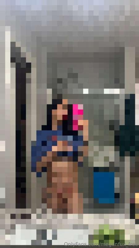 @meganfux_vip 