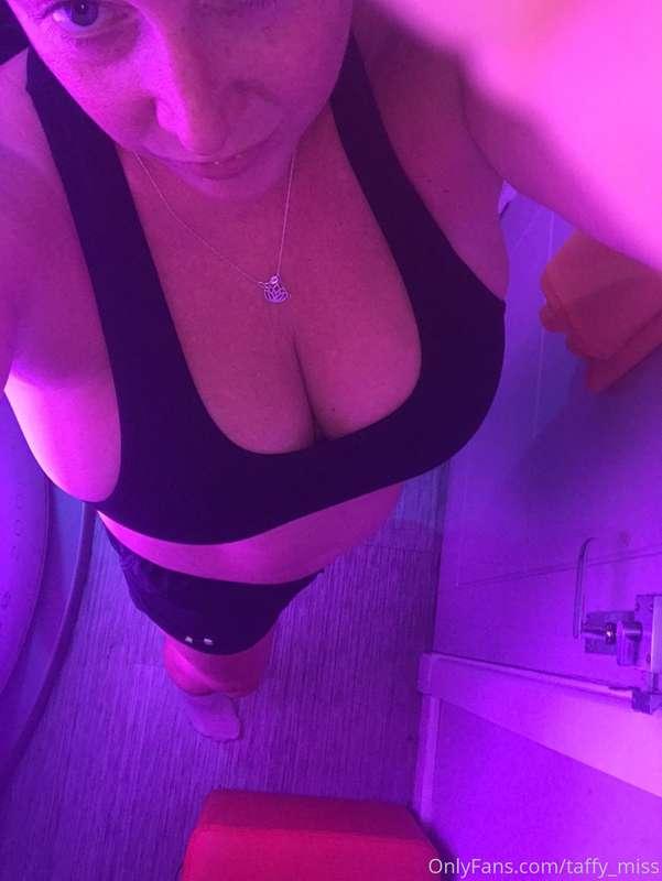 Sunbed then gym!