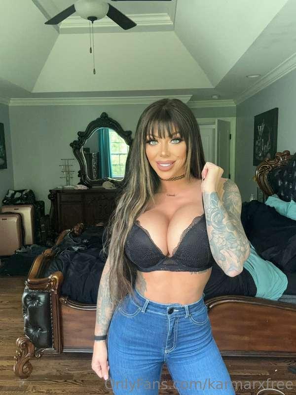 ＦＡＳＴＥＳＴ　ＦＡＮ$20 for $1,000 in content ‧₊ ᵎᵎ 🍒 ⋅ ˚✮(1 per pers..