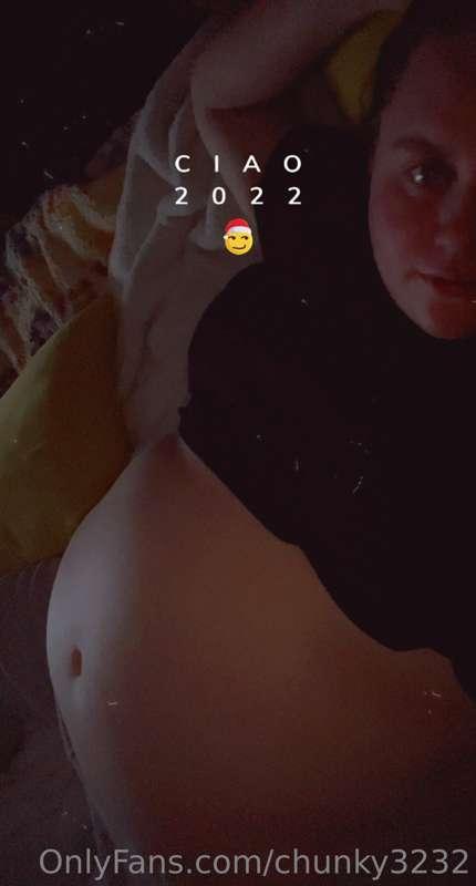 Anyone else staying in for New Years ?! I’m having a lonely ..