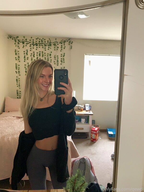 Follow me on instagram @shelbvasq ?