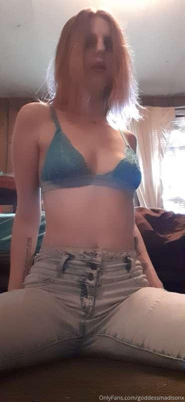 Tip if my body makes your dick twitch
