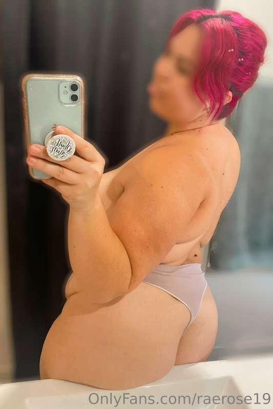 I love Fridays! and i love today more as i have the day off ..