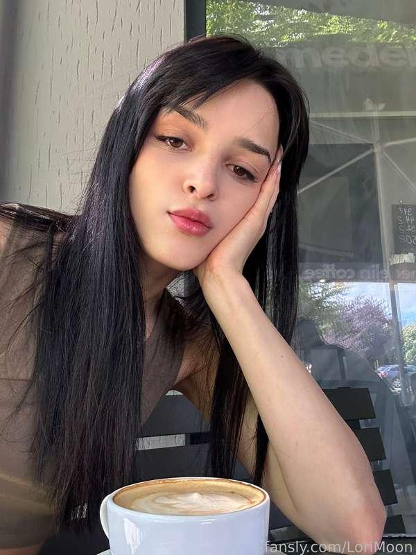 lorimoon image #0
