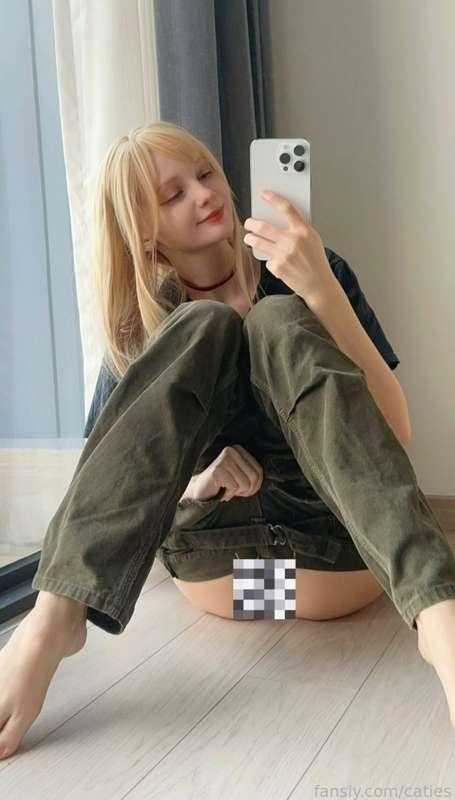 DM