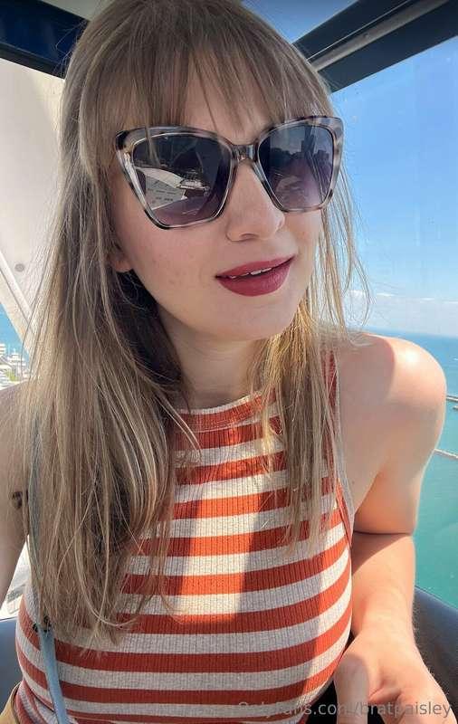 Hi everyone! catch me online on CB at 12:30 PM EST!