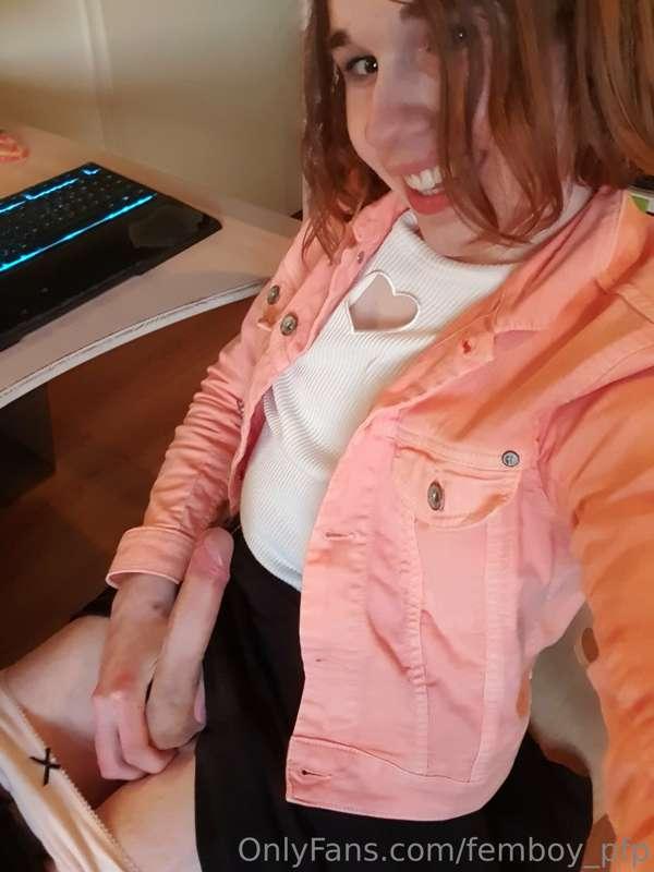 femboy_pfp image #3