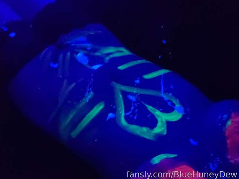 bluehuneydew image #1