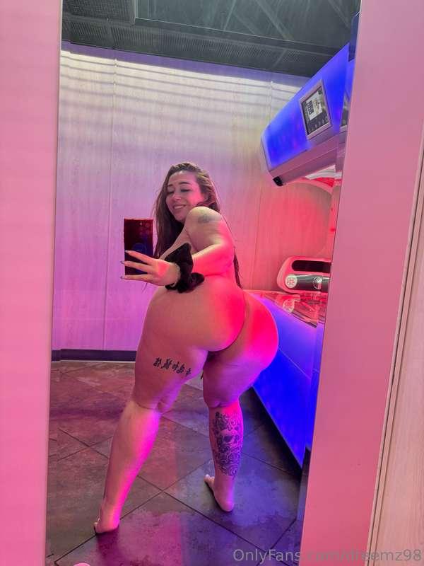 Bend me over plsssss😩