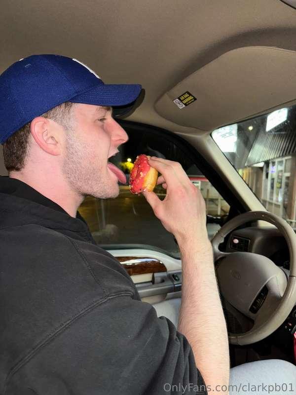 👅