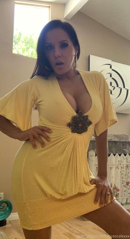 How do I look in yellow?