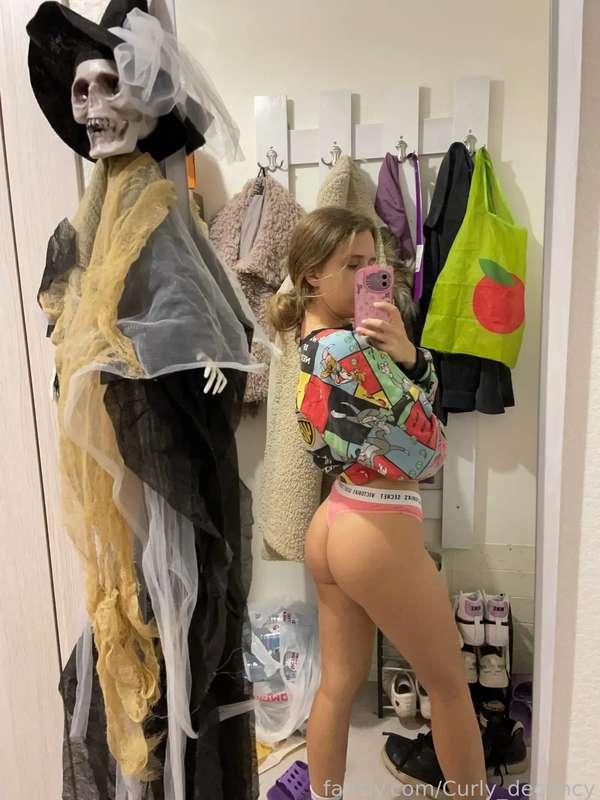 curly_decency image #1