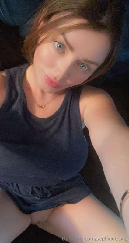 sophiedeevip main image