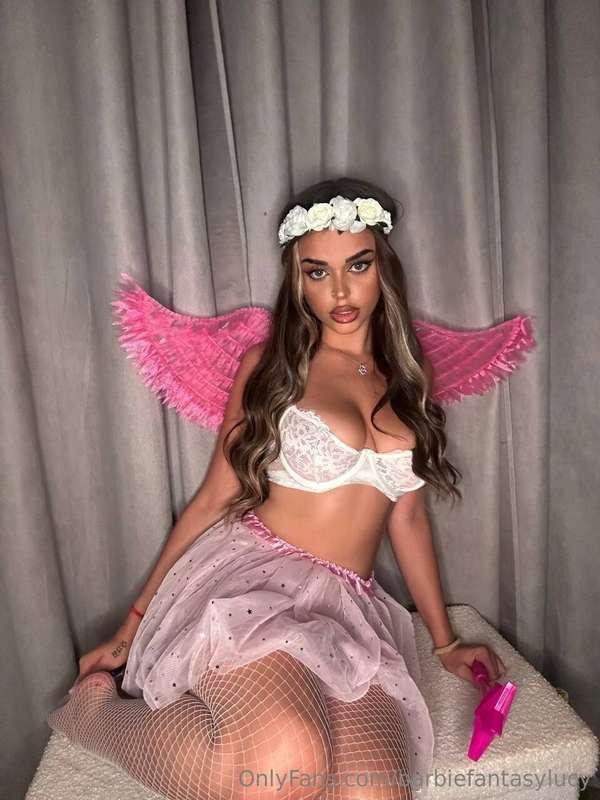 ✨FAIRY TALE✨I like to roleplay that I am a little fairy of t..