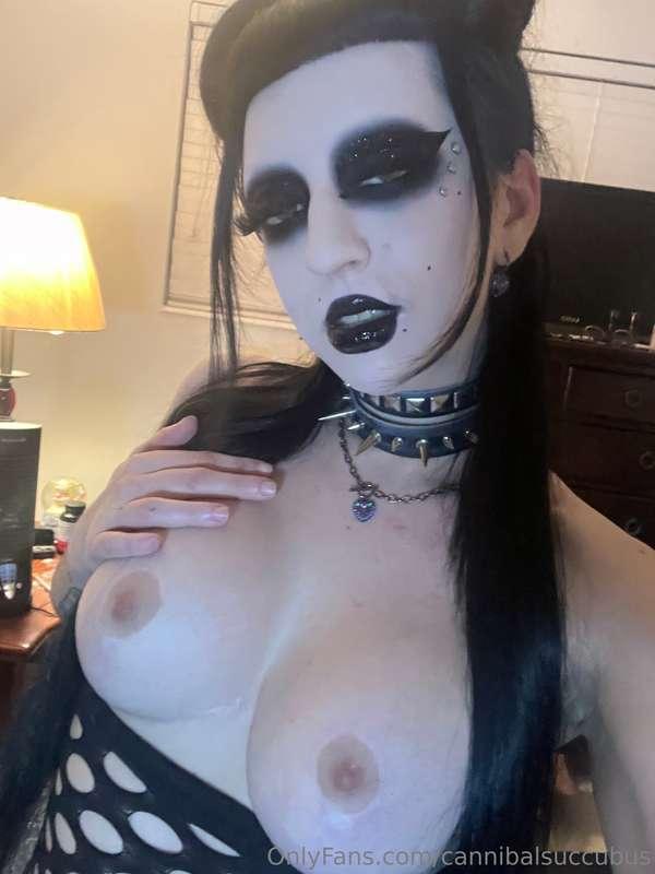 Hiii so at this moment in time I won’t be doing customs yet!..