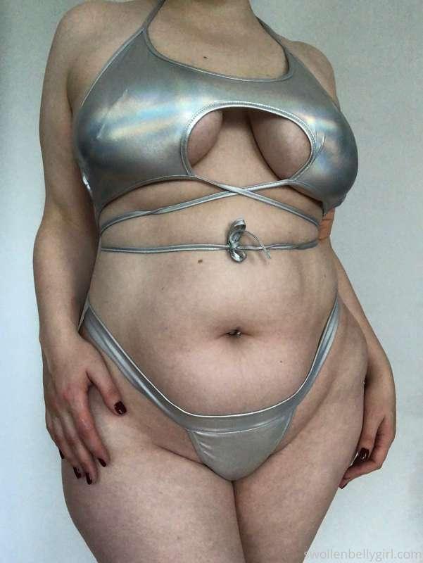 swollenbellygirl image #3