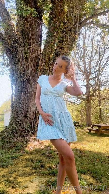 Sundress season is here!! 💖😛🥵