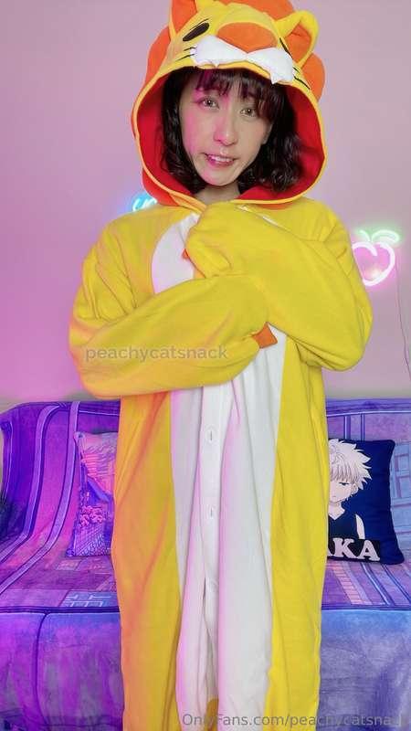 peachycatsnack image #4