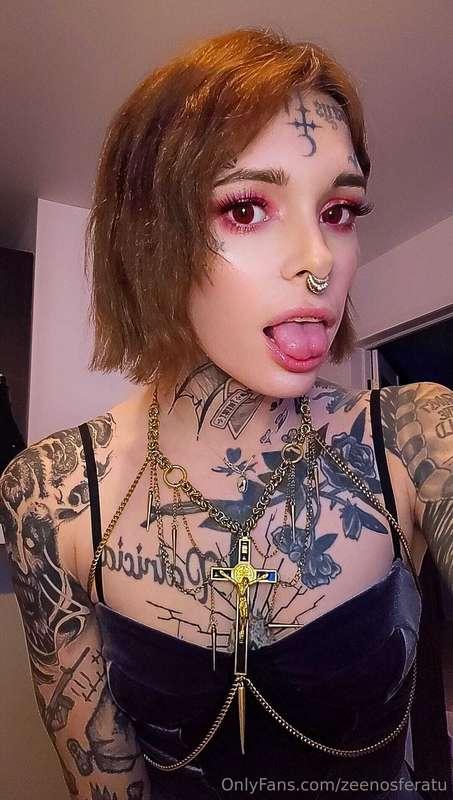 My lips would touch every inch of your body. 🖤 Any guess whe..