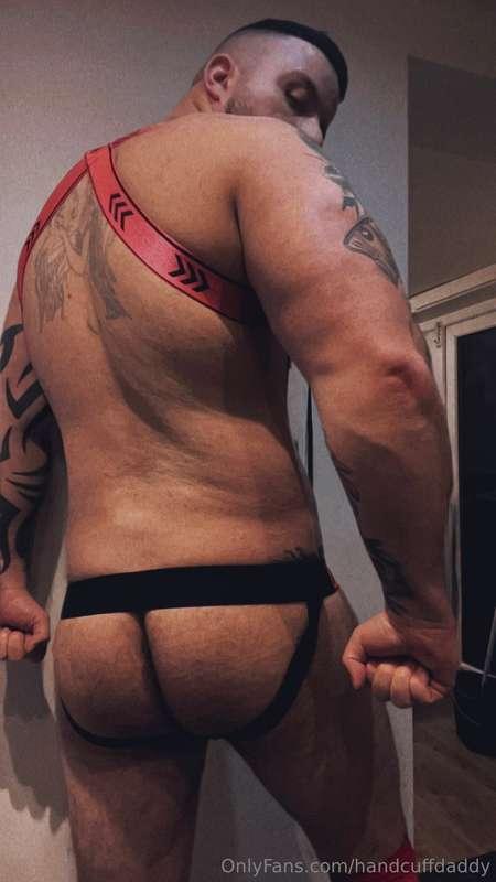 handcuffdaddy image #1