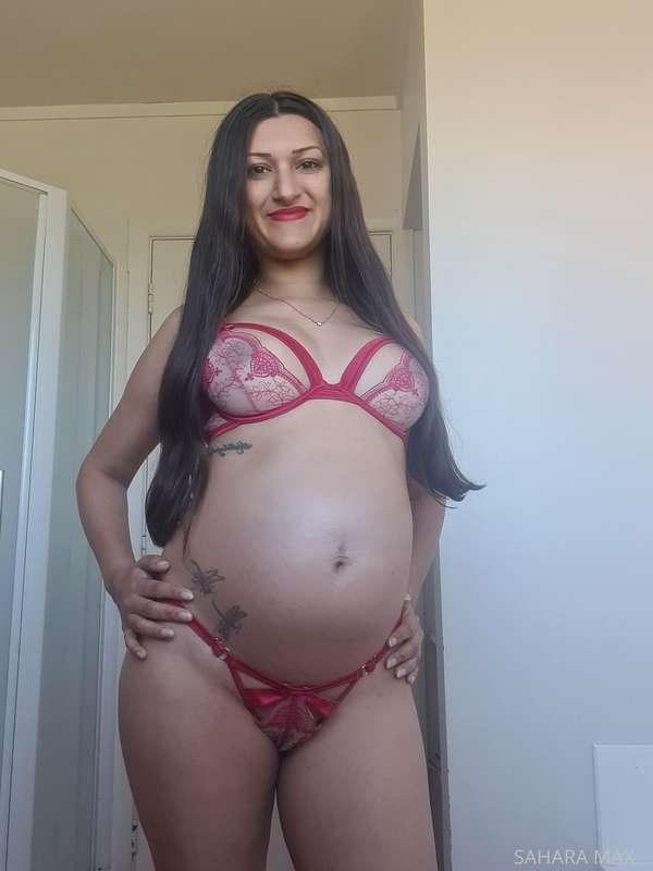 One of my only nice sets of lingerie that I can still fit in..