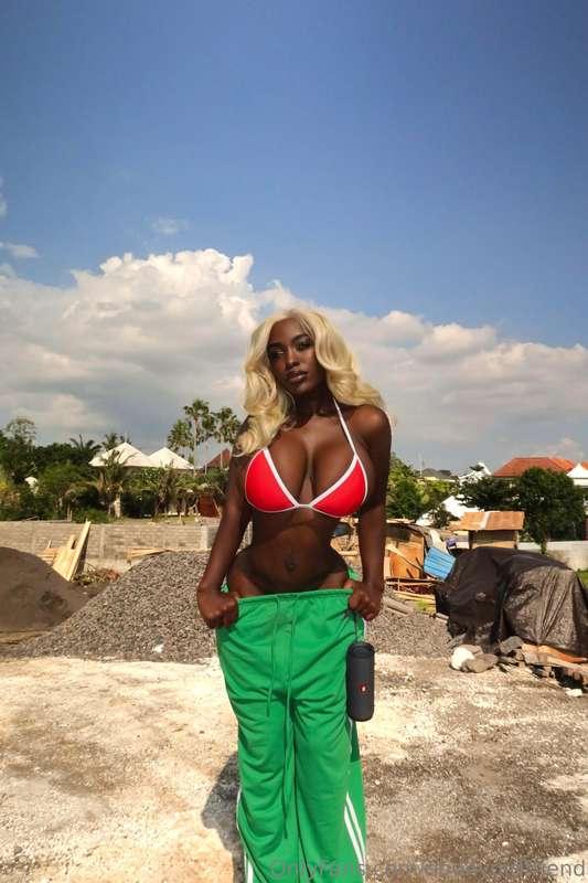 Guess what i’am wearing underneath my pants or not wearing ?..