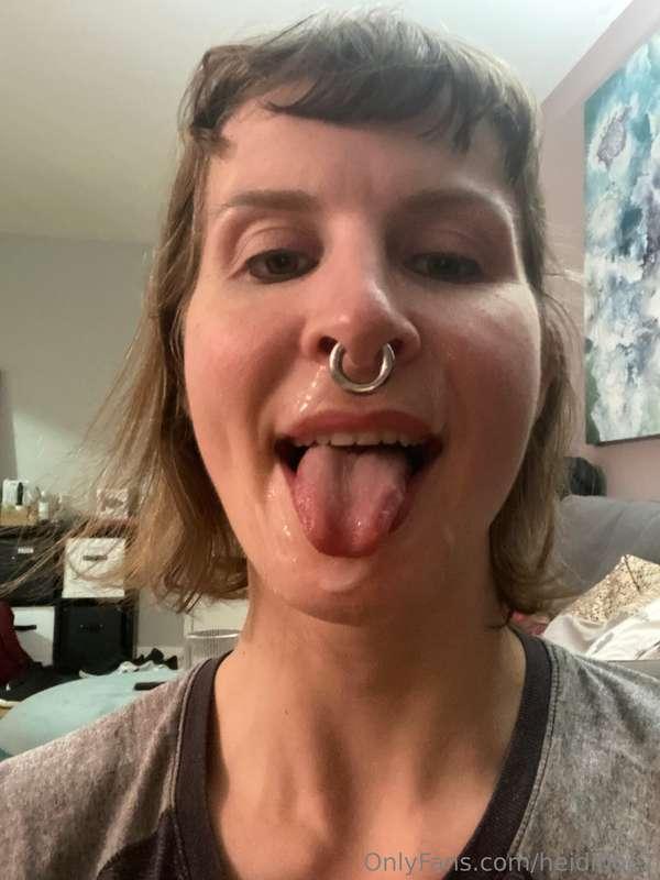 My face vs. his body after sucking him off and eating his as..