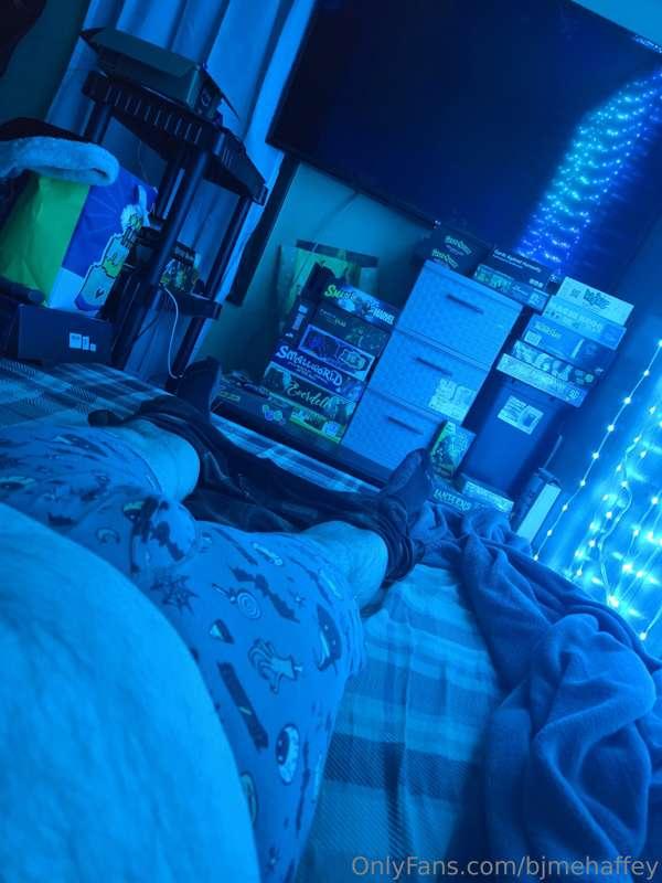 So I got some new lights I'm playing with. Trying to see if ..