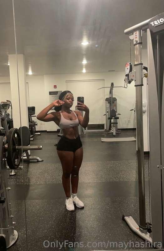 GYM DAY!! 😈 **MY BOOBS WERE JUMPING WITH NO CONTROL** 🤤