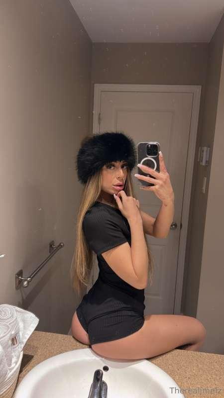 😏need a spank