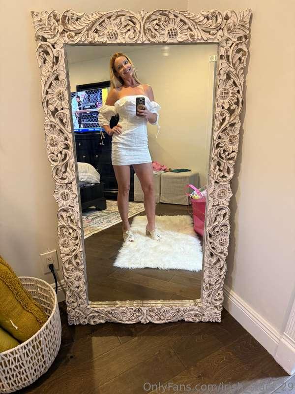 Off to meet a new girl friend!! Wish me luck 😂
