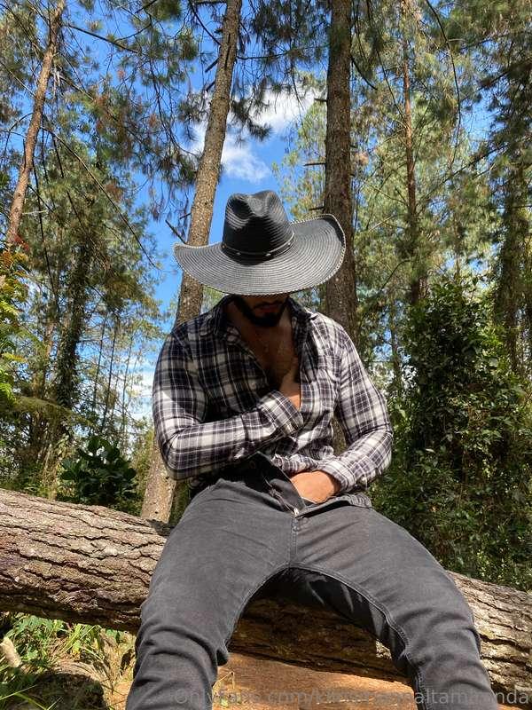 Finalizando el día, hoy me tomé estas fotos para ti, imagina..