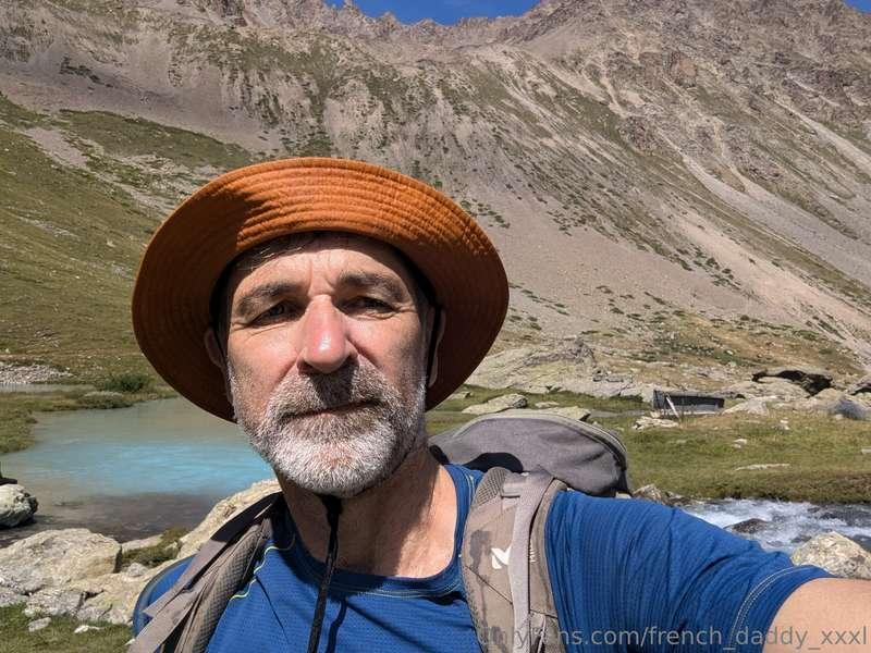 One week trekking in thé Ecrins