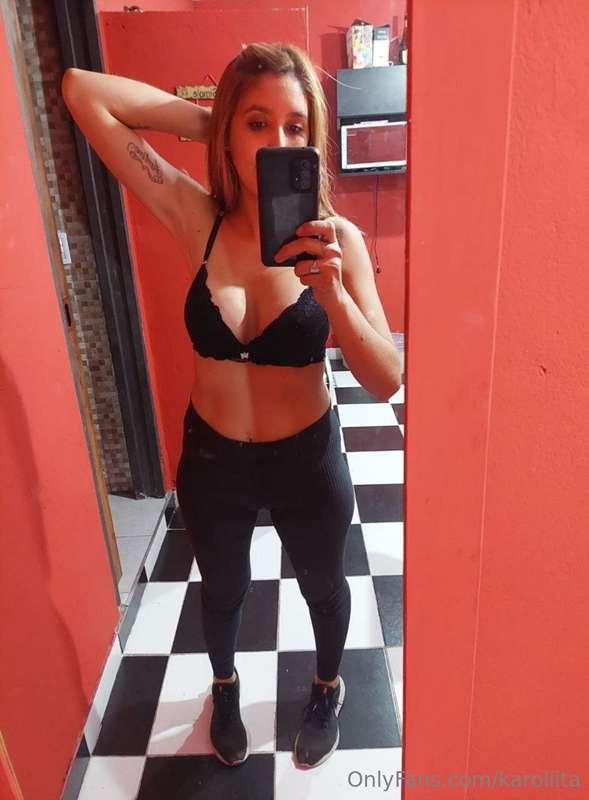 @ELIANASEXY24 @ELIANASEXY24   sexy and very hot for you dadd..